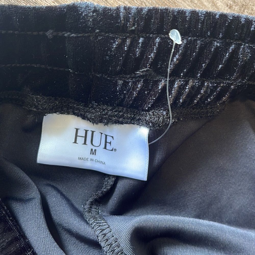 HUE women’s .velvet pants NEW - Picture 4 of 4